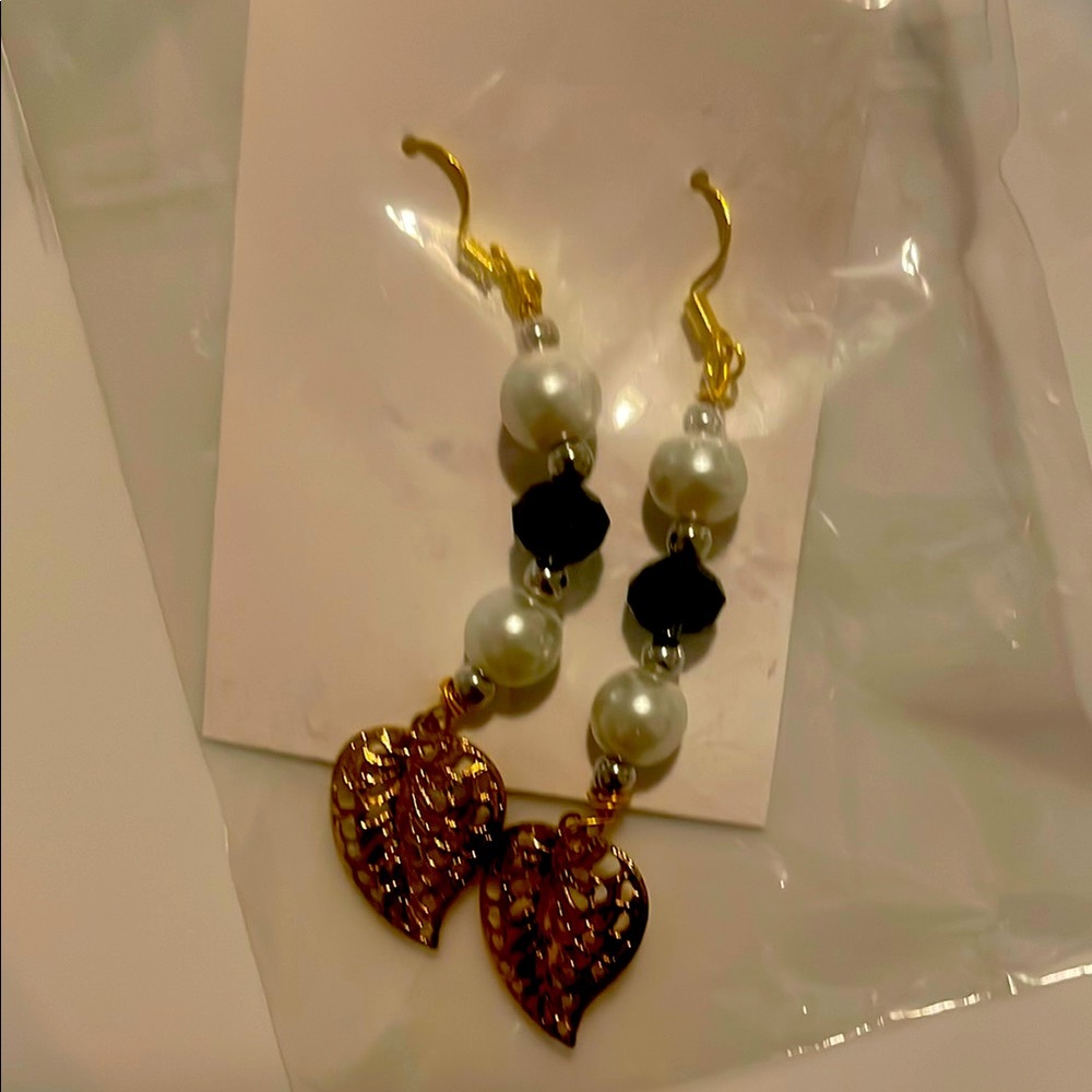 Elegant Gold and Black Leaf Dangle Earrings